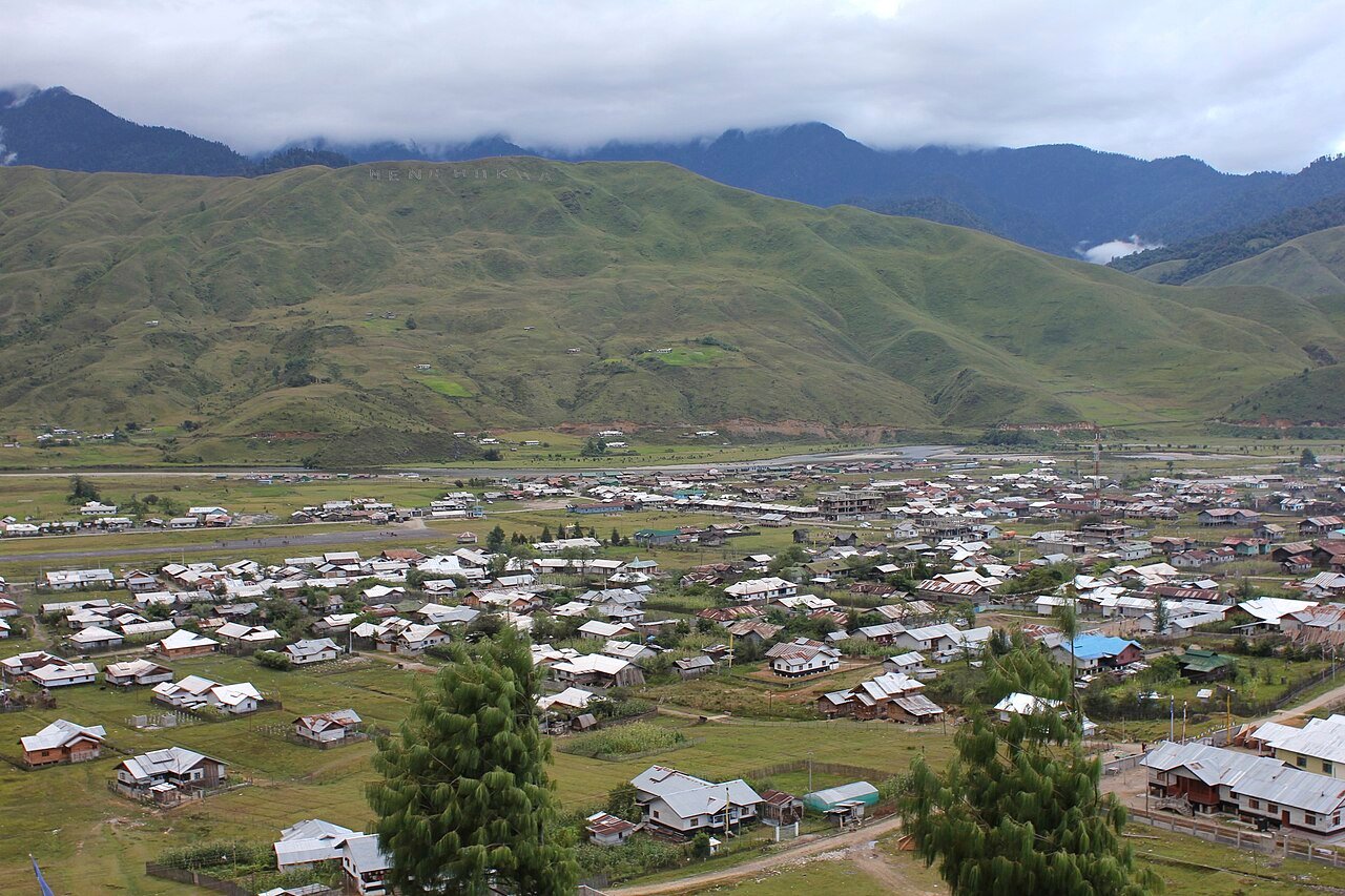 Mechuka Arunachal Pradesh Himalayan valley